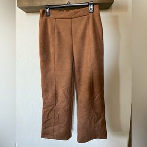 Bagatelle Collection faux suede brown pants, wide leg-cropped, size Med•••